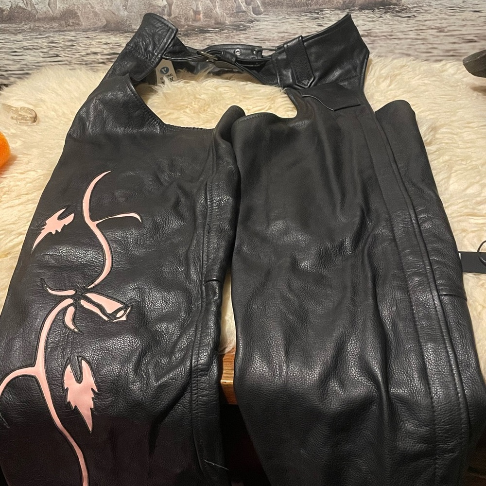 New Screaming Eagle thick leather chaps